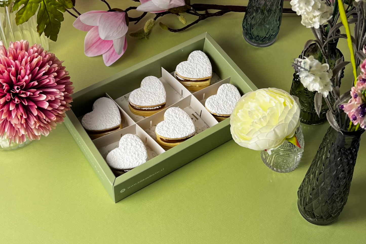 Alfajores de maicena corazón Día de la Madre