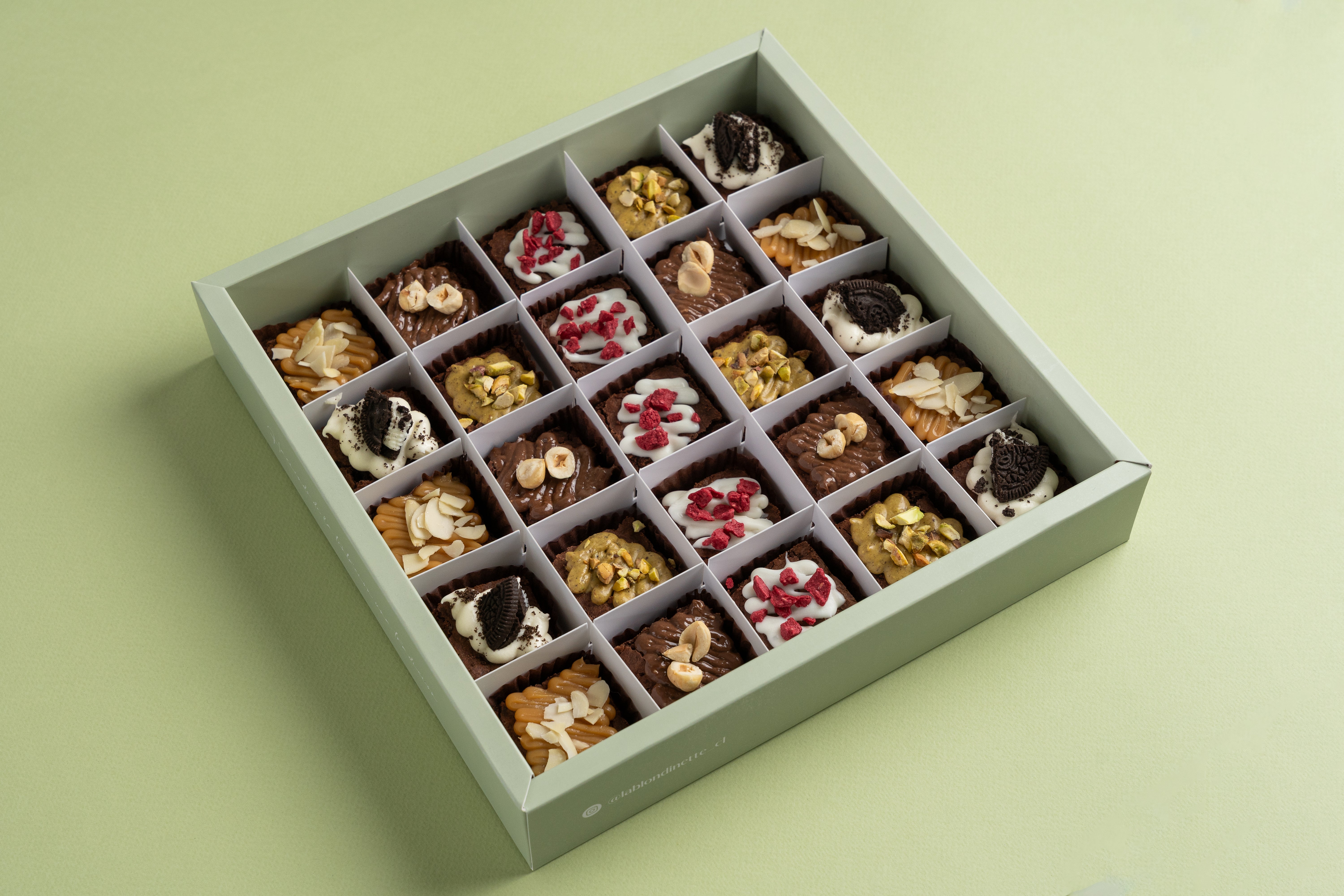 Caja mix Brownie 25 unidades – La Blondinette