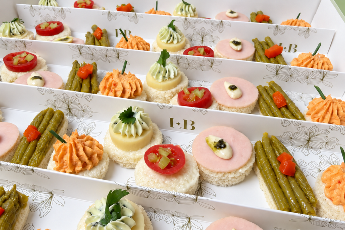Canapés clásicos — 50 unidades